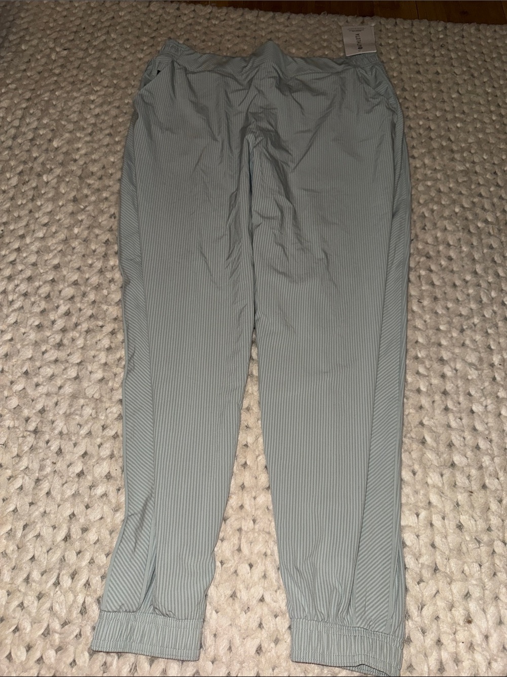 NWT Athleta women jogger